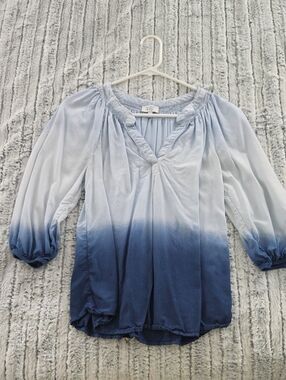 crown & ivy Light Blue to Navy Ombre Peasant Tunic